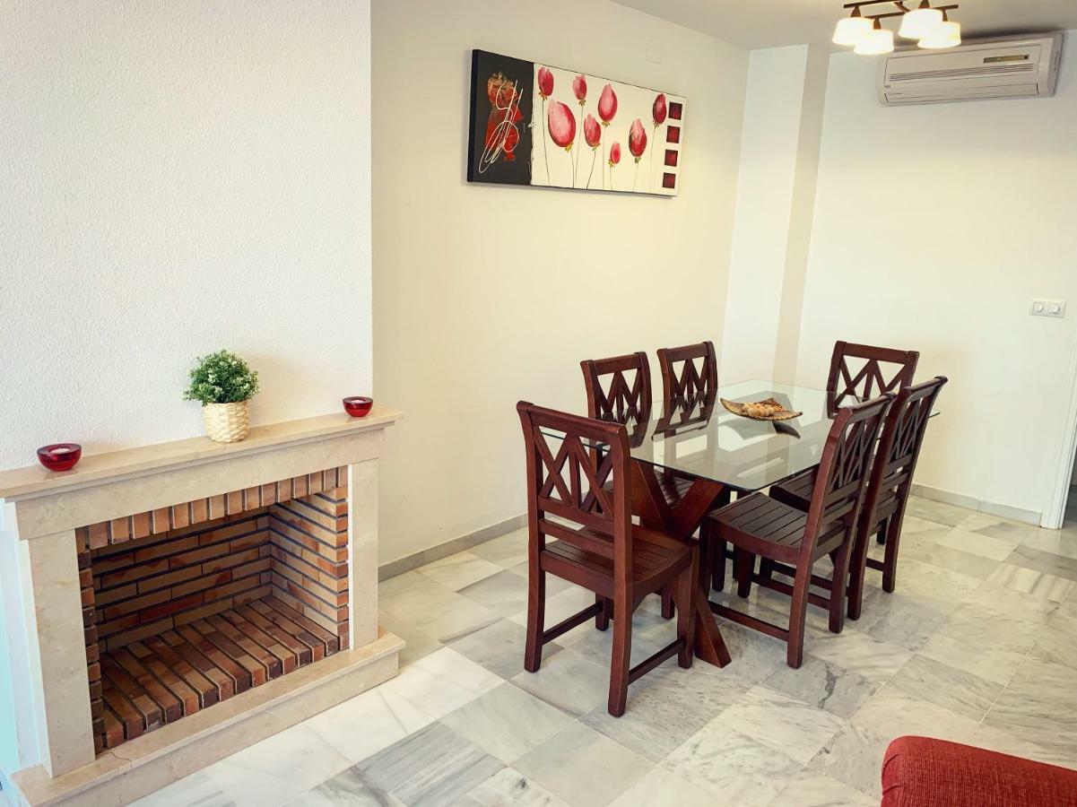Fantastic 3-Bedroom Holiday Home Including Tennis And Pool Near Golf Course El Portil Exterior foto