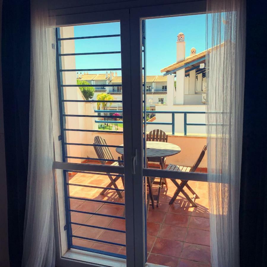 Fantastic 3-Bedroom Holiday Home Including Tennis And Pool Near Golf Course El Portil Exterior foto